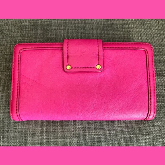 Marc by Marc Jacobs Totally Turnlock wallet in HOT PINK - Picture 2 of 10